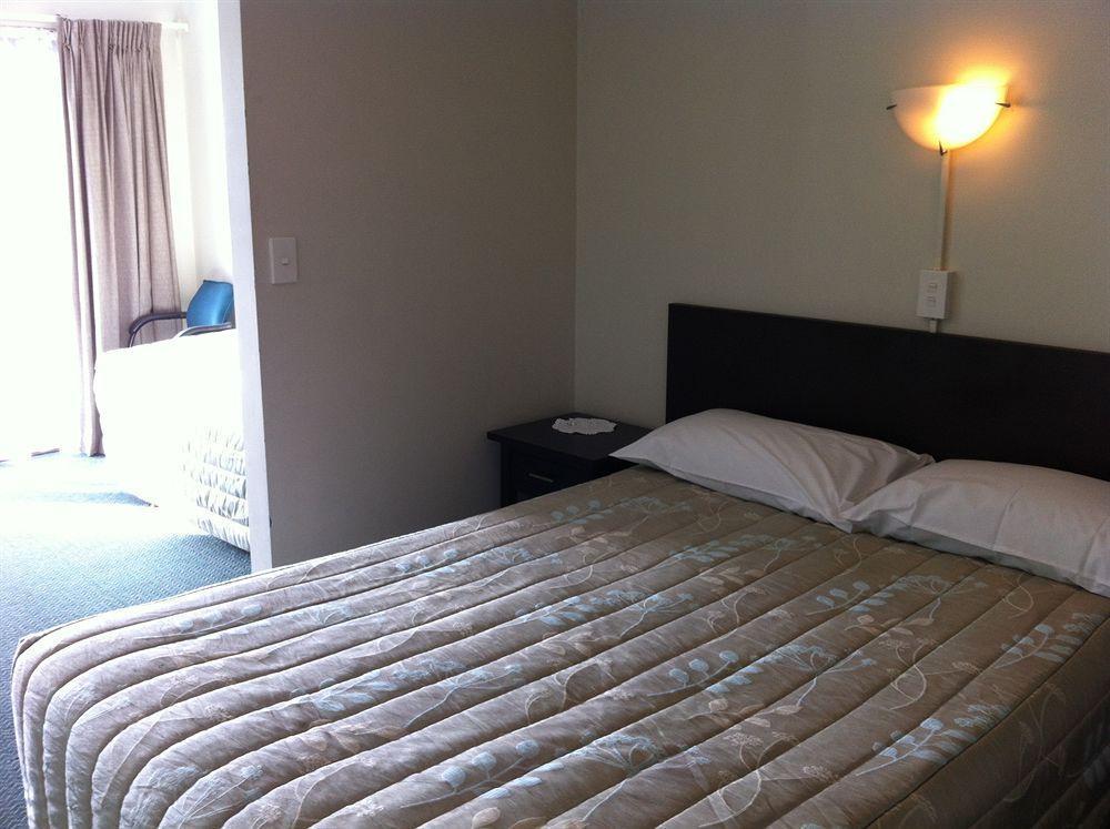 88 Wallace Court Motel Wellington Extérieur photo
