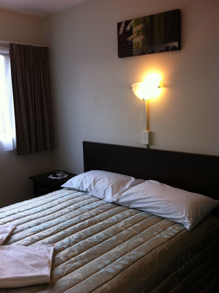 88 Wallace Court Motel Wellington Extérieur photo